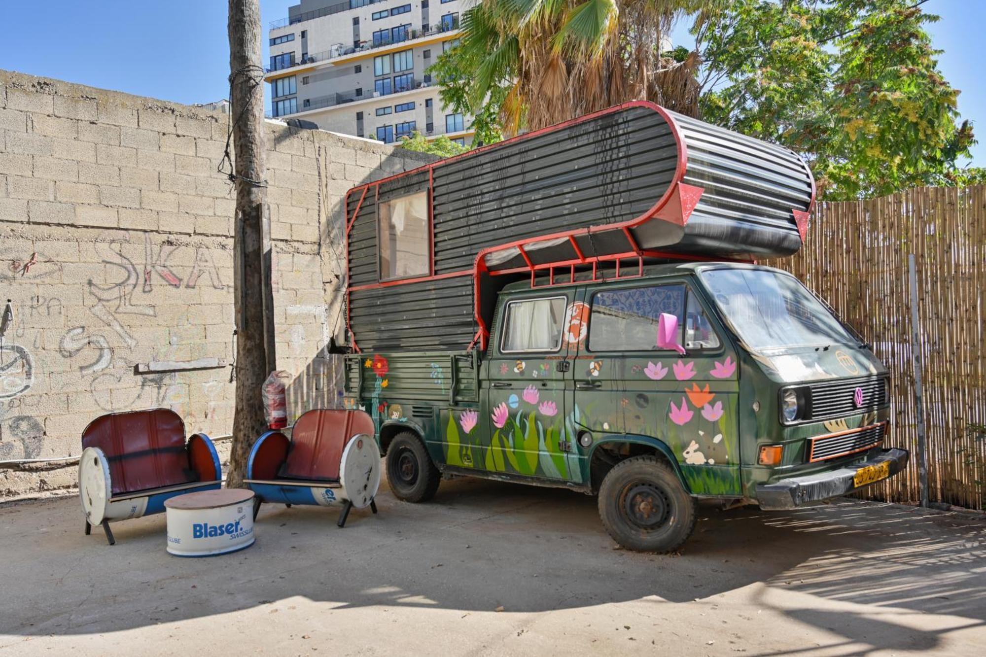 Caravan Hostel Tel Aviv By Roger Age 18-45 المظهر الخارجي الصورة