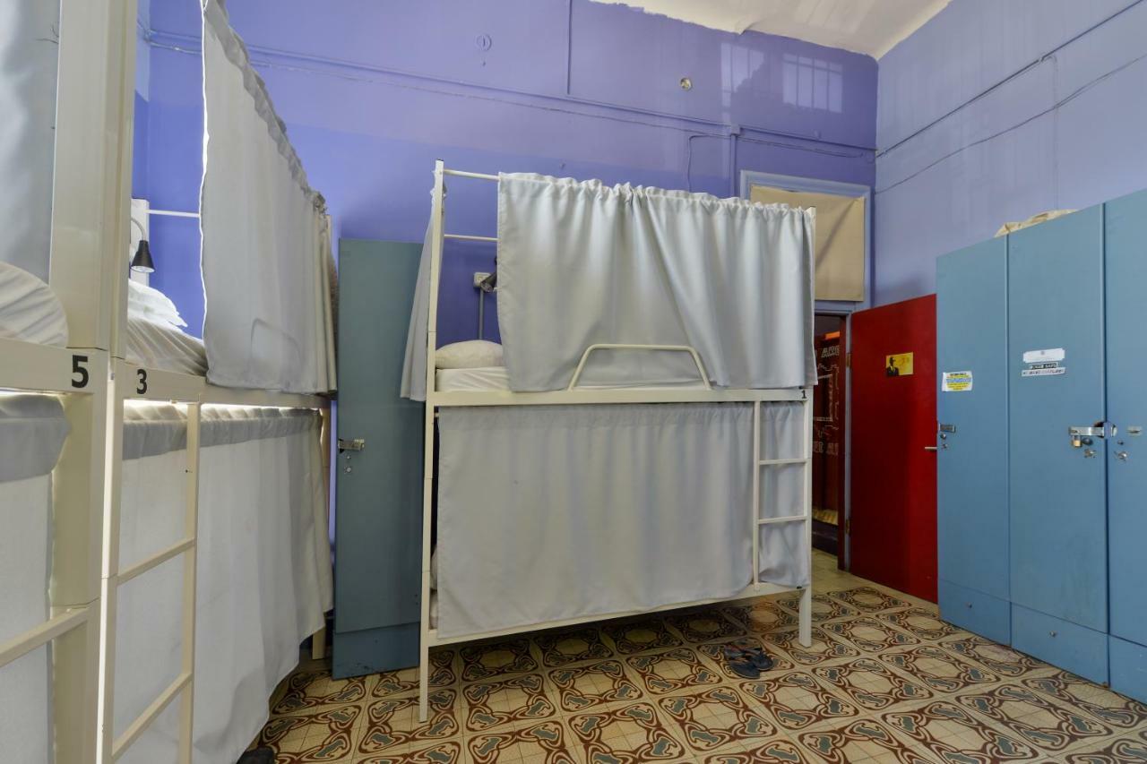 Caravan Hostel Tel Aviv By Roger Age 18-45 المظهر الخارجي الصورة