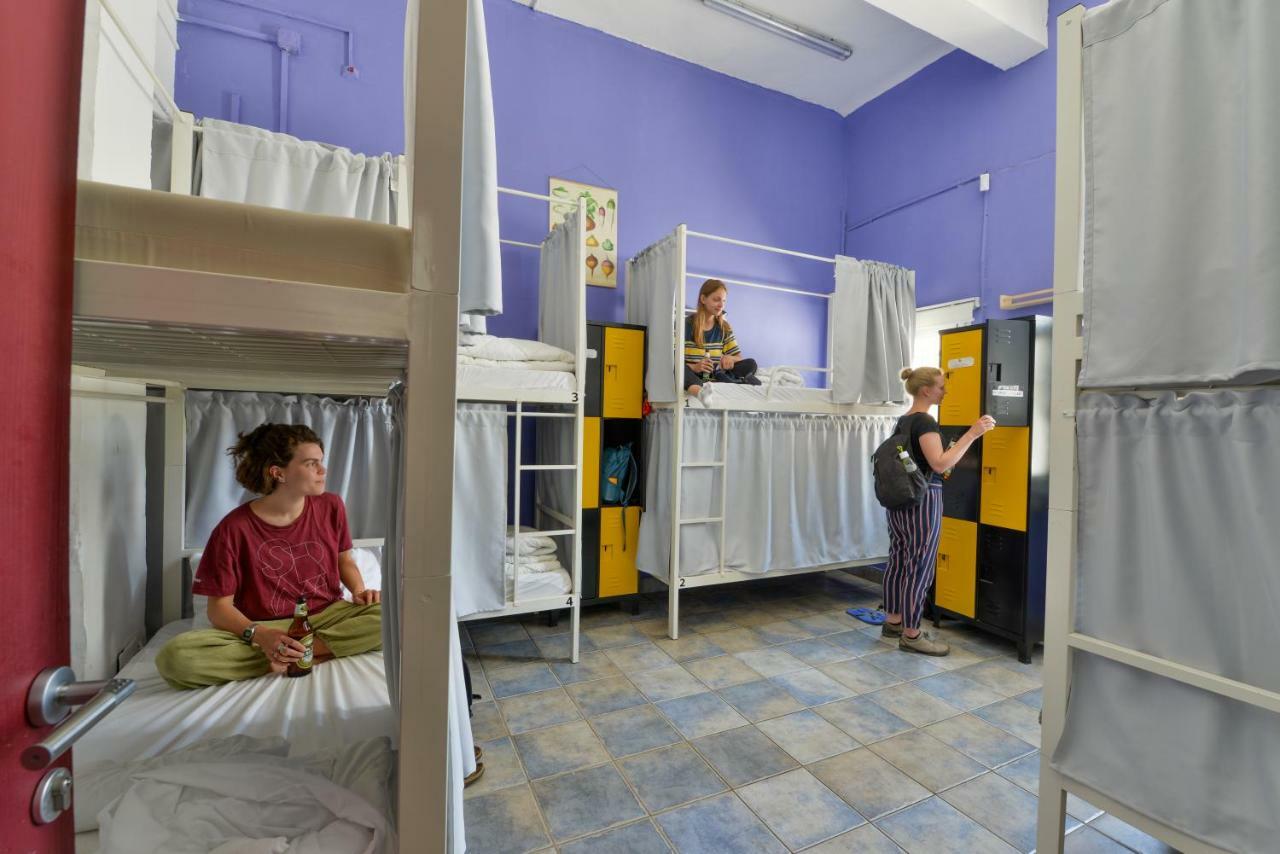 Caravan Hostel Tel Aviv By Roger Age 18-45 المظهر الخارجي الصورة