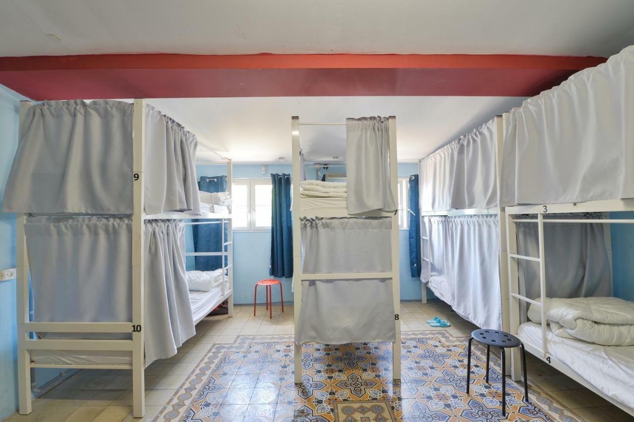 Caravan Hostel Tel Aviv By Roger Age 18-45 المظهر الخارجي الصورة