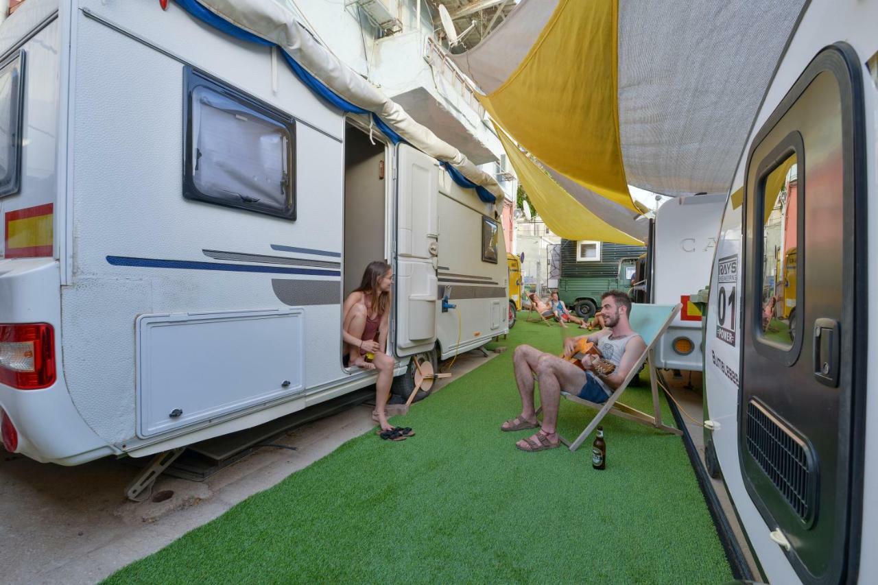 Caravan Hostel Tel Aviv By Roger Age 18-45 المظهر الخارجي الصورة