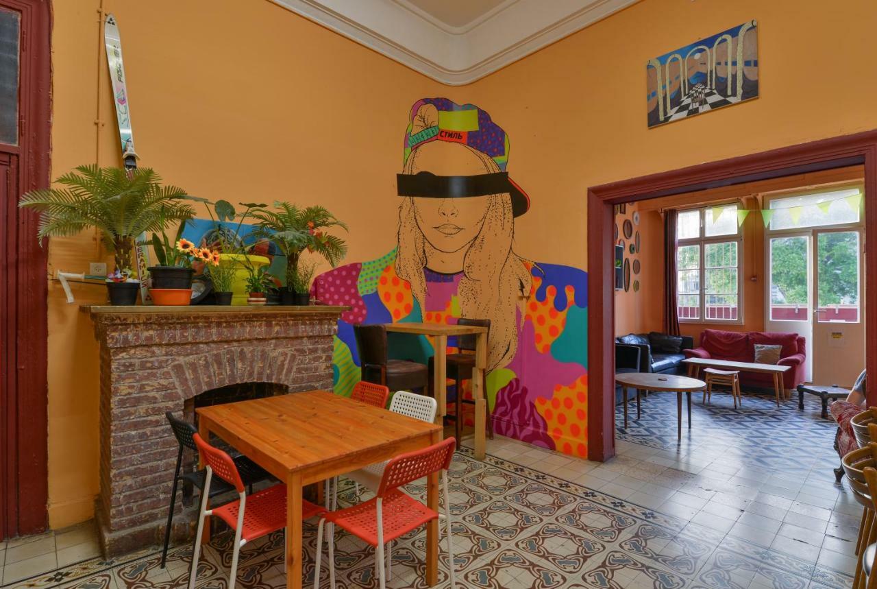 Caravan Hostel Tel Aviv By Roger Age 18-45 المظهر الخارجي الصورة
